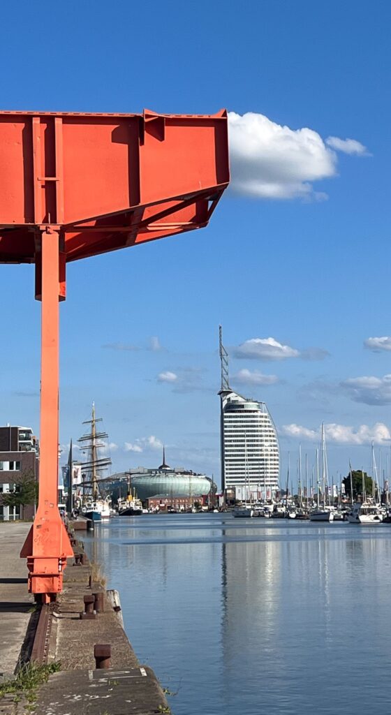 Bremerhaven, Hafen, blauer Himmel